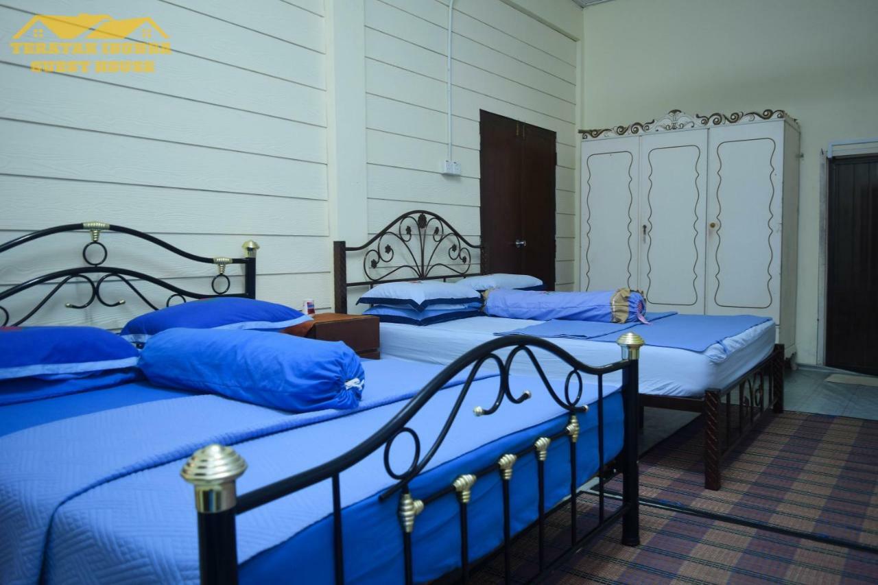 Teratak Ibunda Guest House Kota Bharu Exterior photo